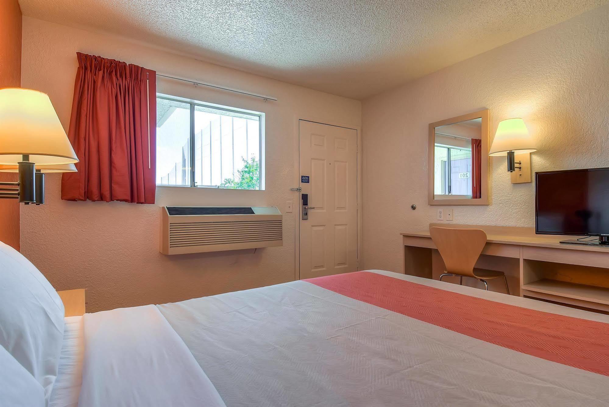 Motel 6-Rowland Heights, Ca - Los Angeles - Pomona Exterior foto