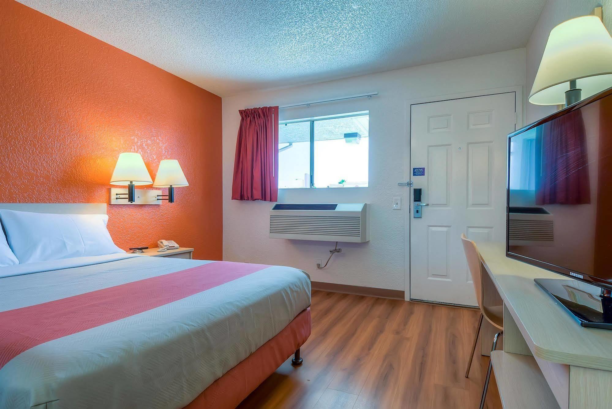 Motel 6-Rowland Heights, Ca - Los Angeles - Pomona Exterior foto
