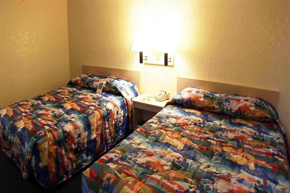 Motel 6-Rowland Heights, Ca - Los Angeles - Pomona Habitación foto